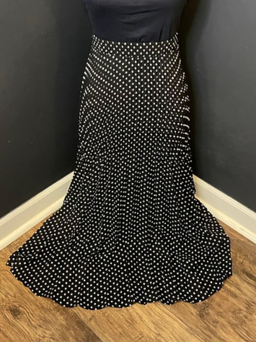 Polka dot skirt!